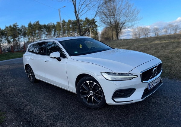 Volvo V60 cena 59655 przebieg: 265000, rok produkcji 2018 z Prabuty małe 172